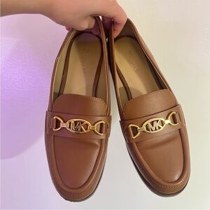 Michael Kors Brown Leather Shoes with Gold Accent Size 6 NWOT